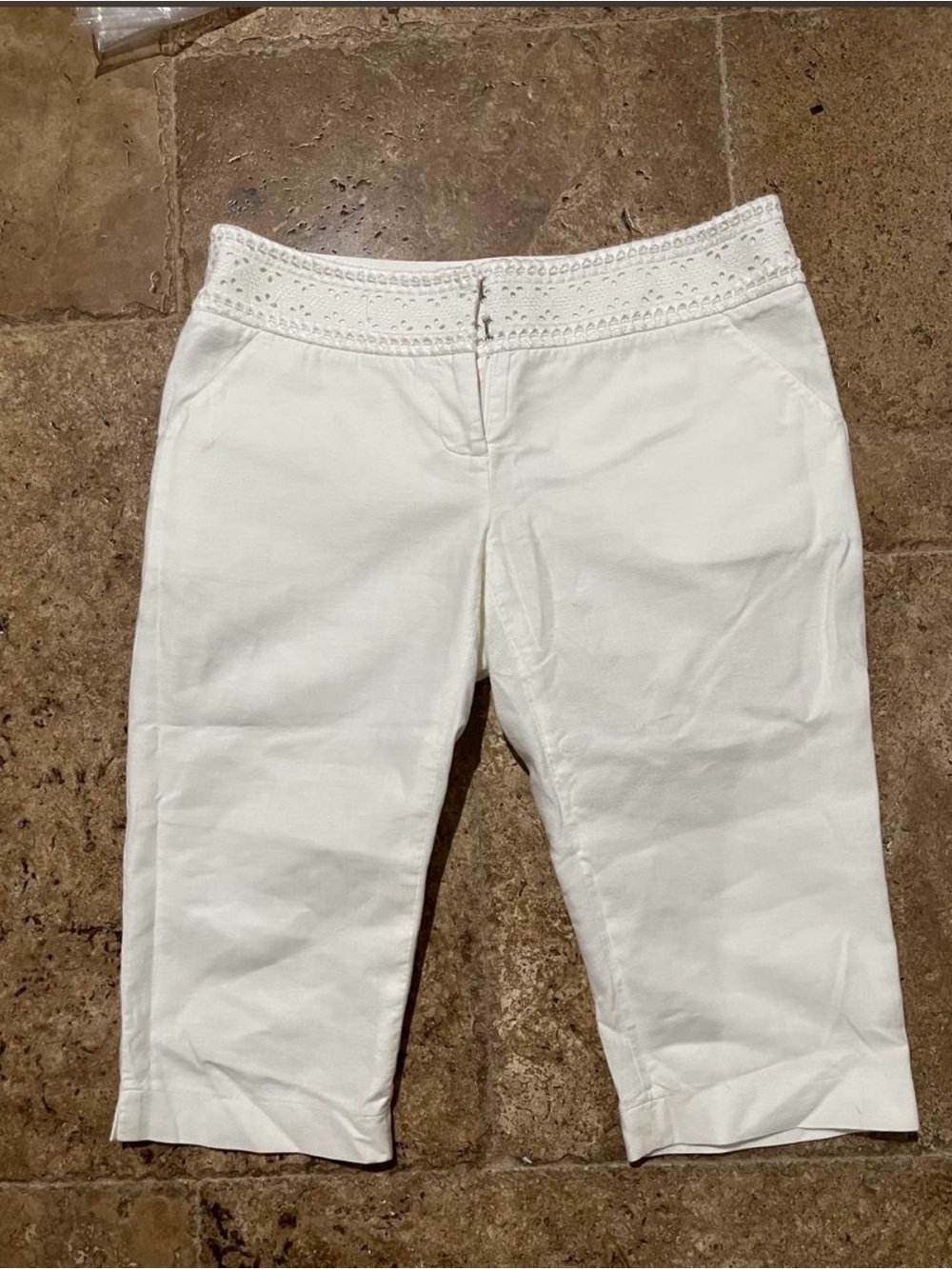 Robert Rodriguez White Cropped Eyelet Waist Capris